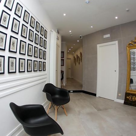 Principessa Isabella Luxury Rooms Salerno Exterior foto